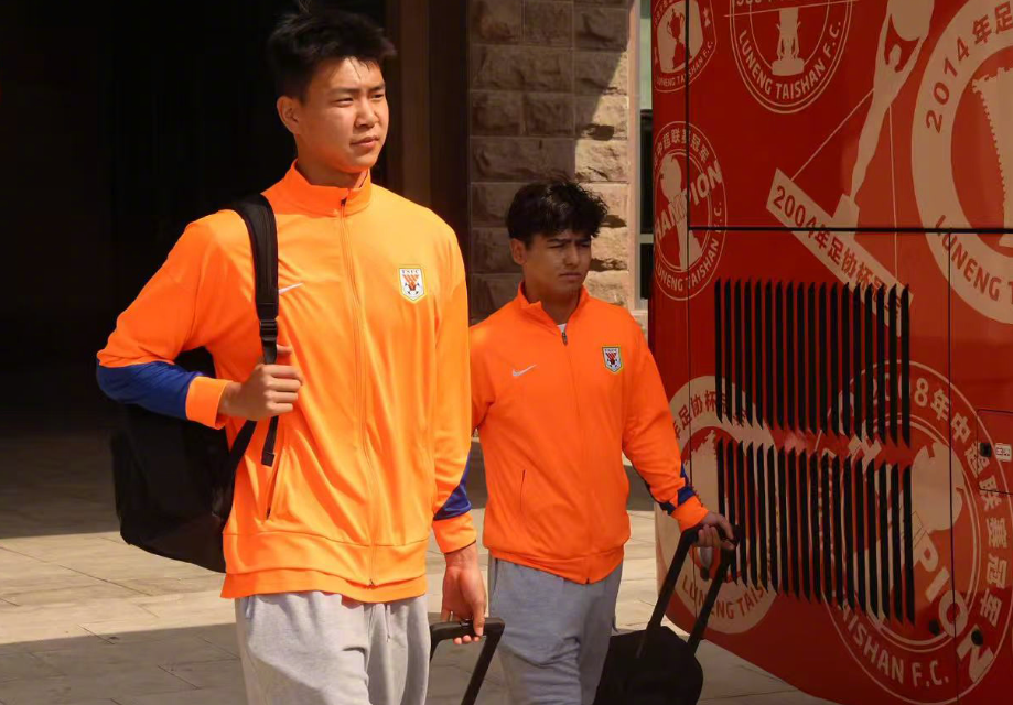 对阵申花的, 山东泰山教, 不只是报了 对阵申花的, 山东泰山教, 不只是报了