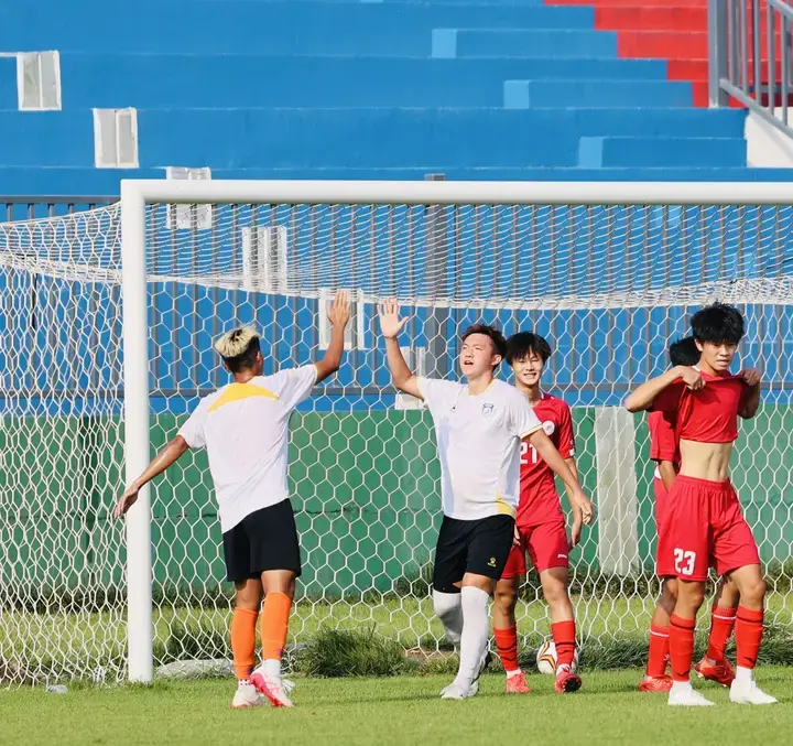 src, 泰山城建足 src, 泰山城建足