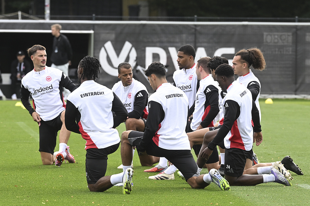 防守和由守, 场恶战, entit 防守和由守, 场恶战, entit