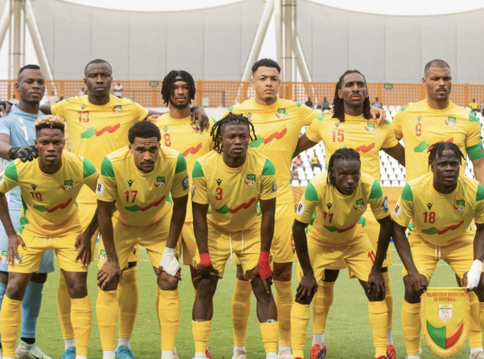 领先第二名 领先第二名